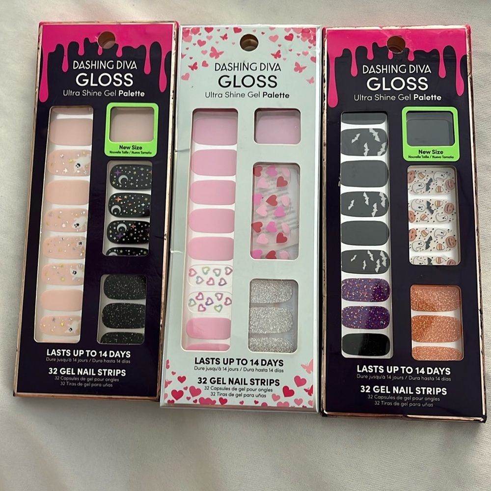Dashing diva nail strips. All brand new must buy all 3